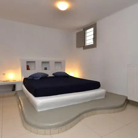 Moonlight - Exquisite For 10 With Pool, Helipad Villa Naousa (Paros)
