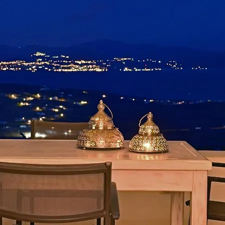 Villa Moonlight - Exquisite For 10 With Pool, Helipad Naousa (Paros)